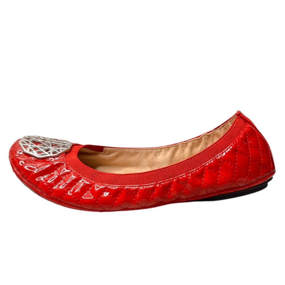 BANDOLINO Botelina Glossy Red Ballet Flats with Silver Medallion size:8M 2996